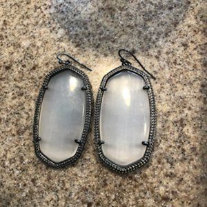 Kendra Scott Elle Slate silver tone earrings
